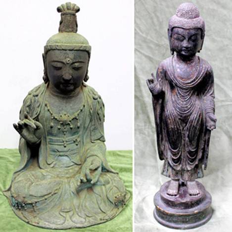 A seated statue of the Kanzeon Bodhisattva and a bronze standing statue of Tathagata Buddha, kept at the Cultural Heritage Administration of South Korea (Provided by the Cultural Heritage Administration of South Korea) 
