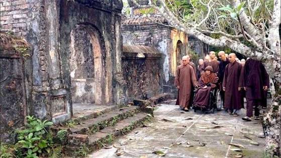 Description: Thay spends time with his disciples in Vietnam. From facebook.com