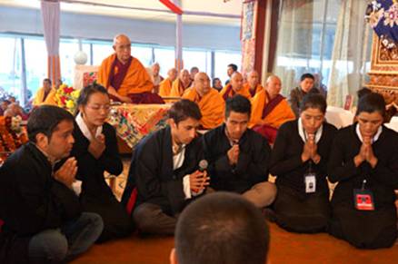 http://www.dalailama.com/assets/media/news/2013-01-07-Sarnath-N04.jpg