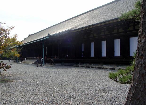 The 120-meter-long Main Hall of Sanjusangen-do Buddhist Temple  Kyoto  Japan.
