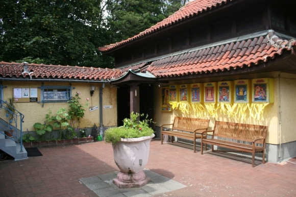 Das Buddhistische Haus: Oldest Buddhist Temple in Europe