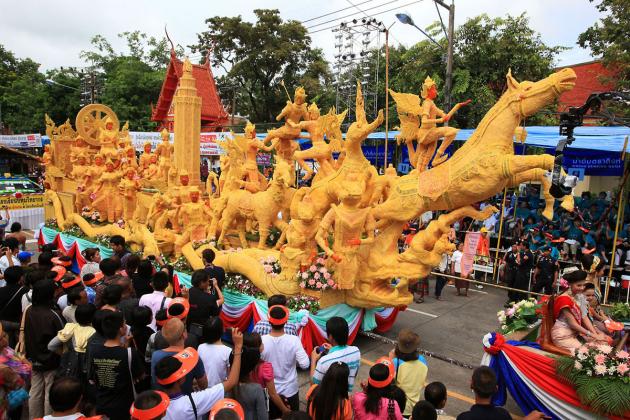 CANDLE FESTIVAL: Ubon Ratchathani marks the beginning of the rains retreat with a spectacular Candle Festival