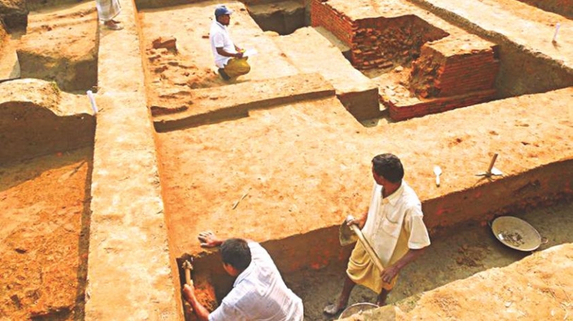 A team of the Department of Archaeology excavating a Buddhist temple with boundary walls, built 900 years ago, in Jaldhaka upazila of Nilphamari. The photo was taken recently. Photo: Star