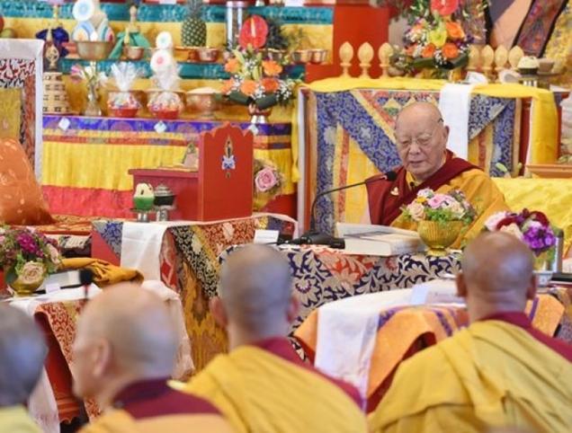 Khenpo Karthar Rinpoche gives a teaching at Kagyu Thubten Chöling Monastery. From poughkeepsiejournal.com